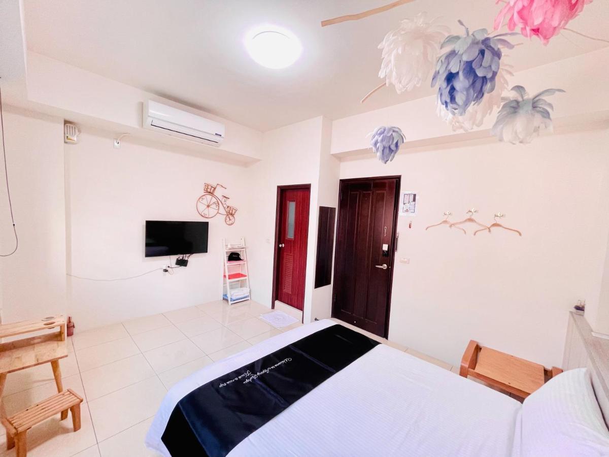 Apartmán 安平六合居 六合館 Tchaj-nan Exteriér fotografie